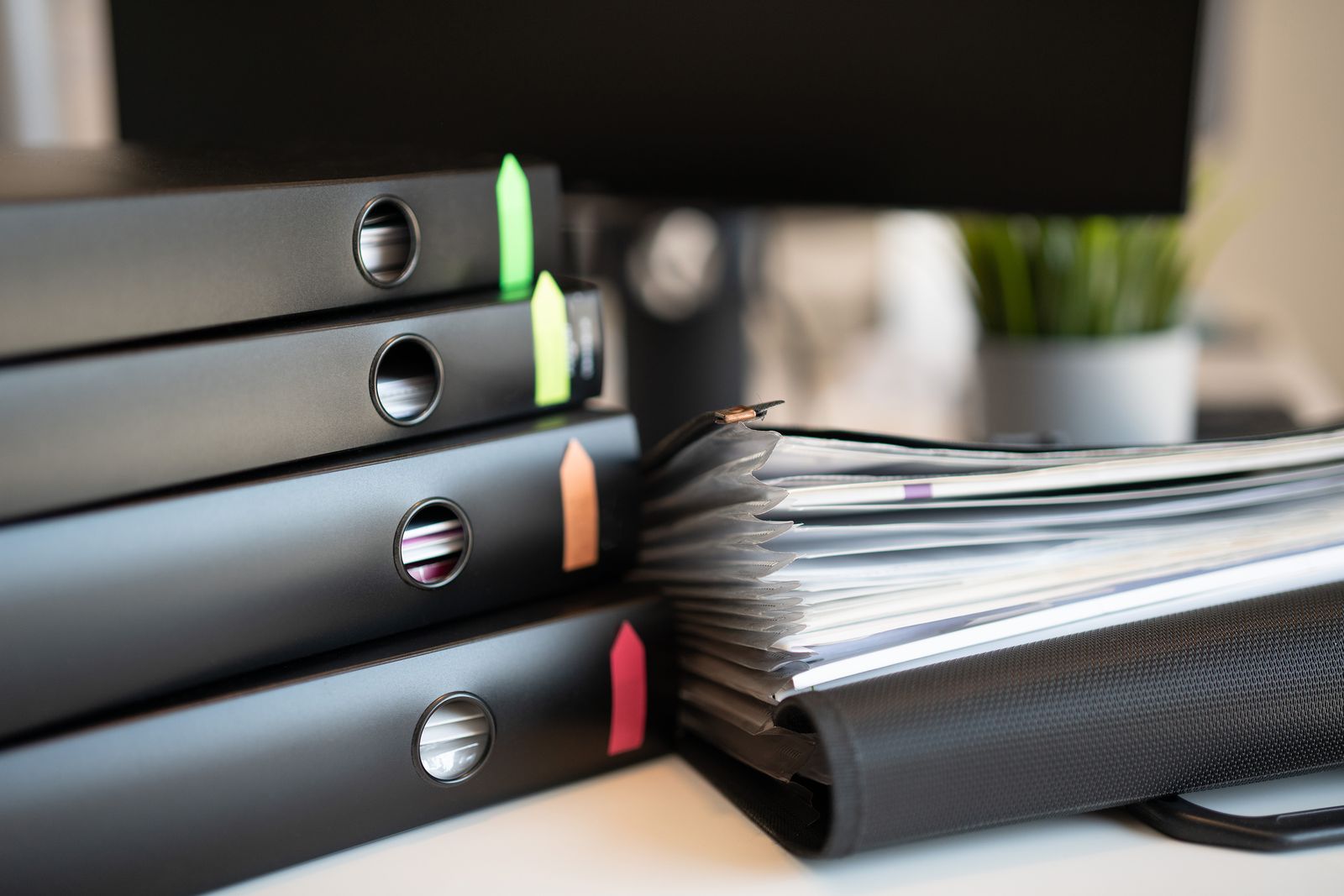 Ring binders with coloured tabs